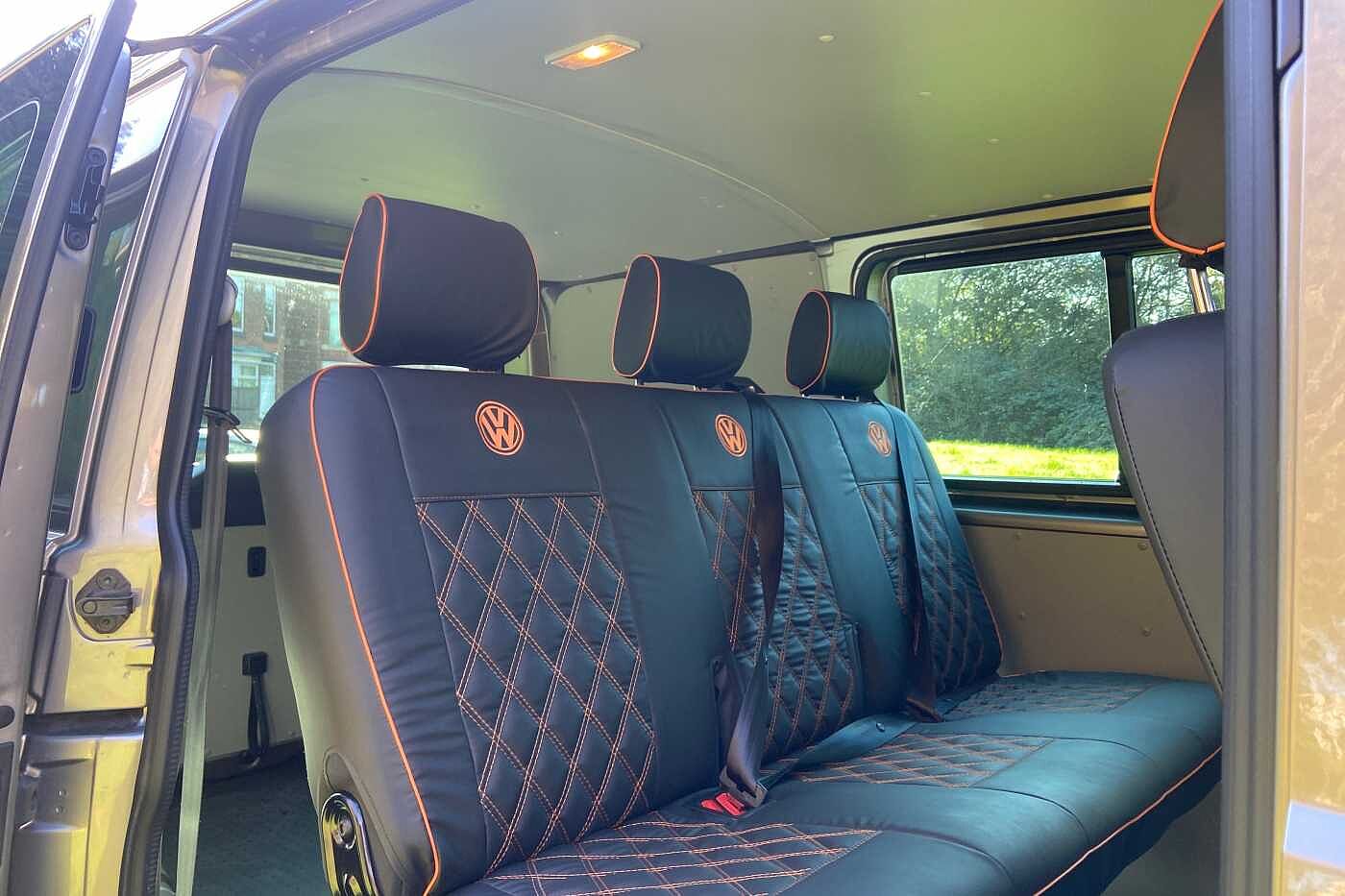 Volkswagen Transporter T30 Kombi Highline SWB 102 PS 2.0 TDI BMT 5sp Manual NO VAT