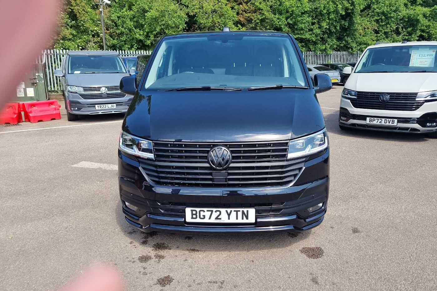 Volkswagen Transporter T32 Swb Diesel 2.0 TDI 150 Highline Van NAV, LED'S, BENCH, BODY KIT AND WHEELS