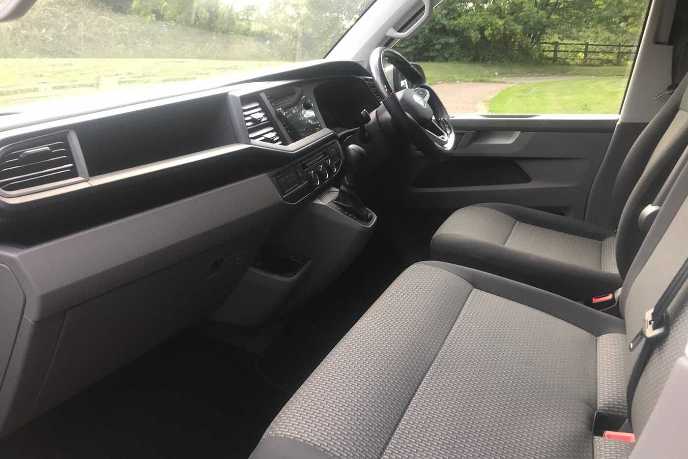 Volkswagen Transporter T28 Swb Diesel 2.0 TDI 150 Highline Van DSG SINGLE SEATS, LED'S, NAV +++