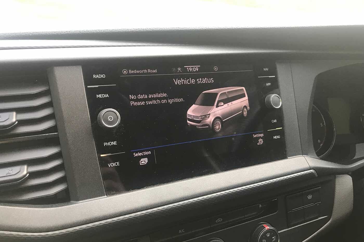 Volkswagen Transporter T28 Swb Diesel 2.0 TDI 150 Highline Van DSG SINGLE SEATS, LED'S, NAV +++
