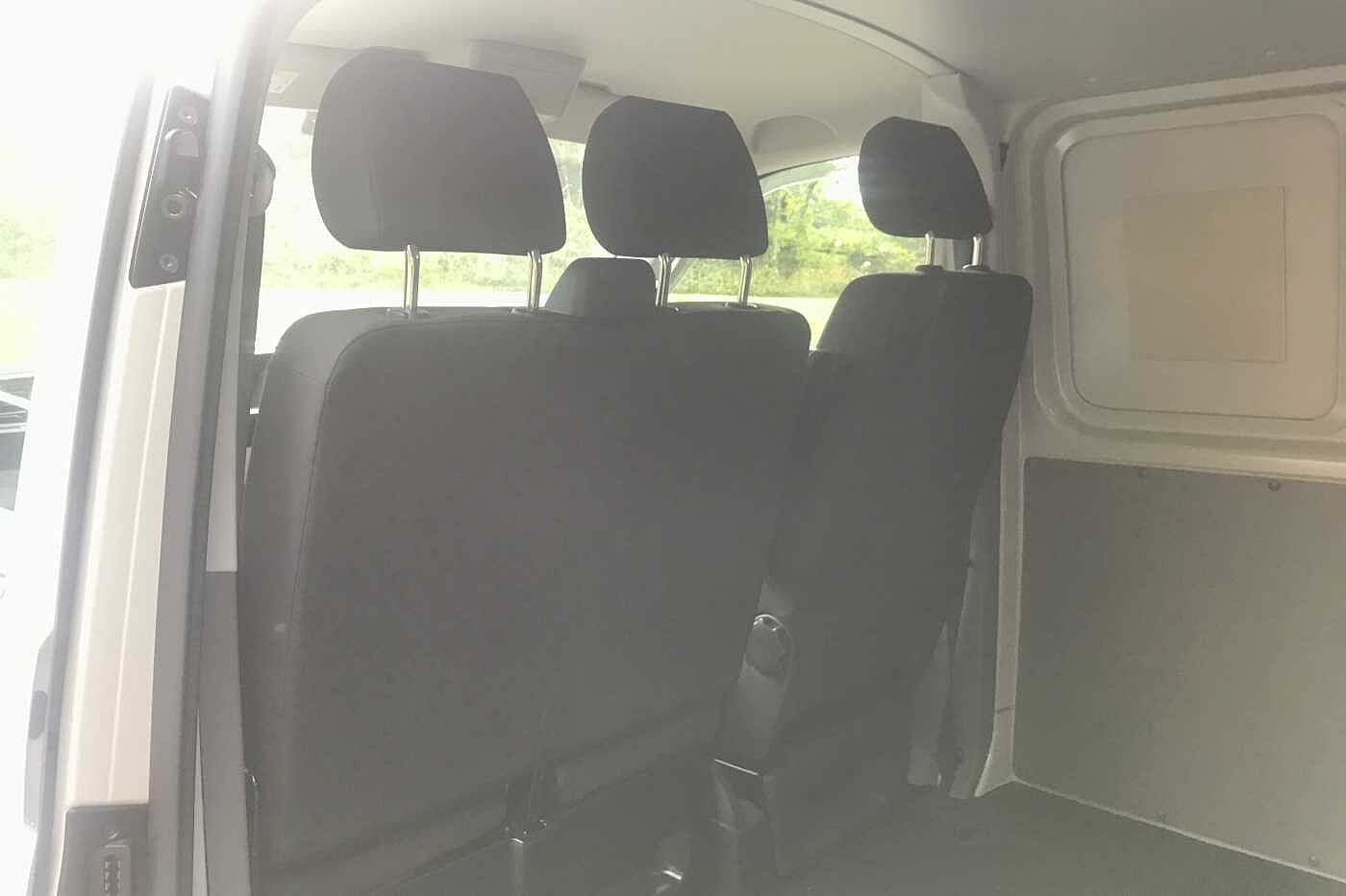 Volkswagen Transporter T28 Swb Diesel 2.0 TDI 150 Highline Van DSG SINGLE SEATS, LED'S, NAV +++