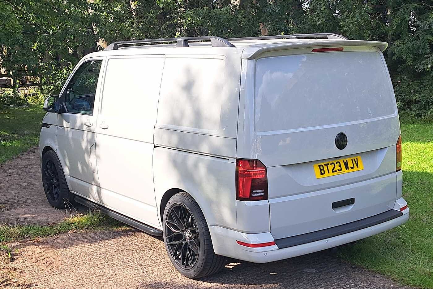 Volkswagen Transporter PV 2.0BiTDI 199ps T32 Highline SWB DSG