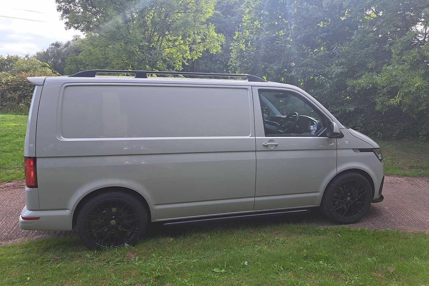 Volkswagen Transporter PV 2.0BiTDI 199ps T32 Highline SWB DSG