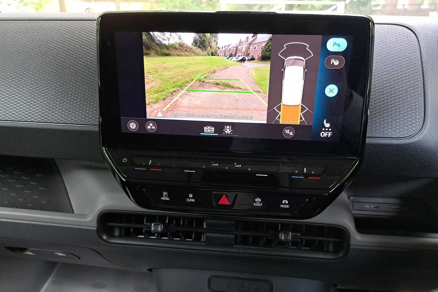 Volkswagen ID.buzz Cargo Commerce Plus 77kWh (204PS) Auto WIRELESS CHARGING PHONE, GREAT COLOUR.