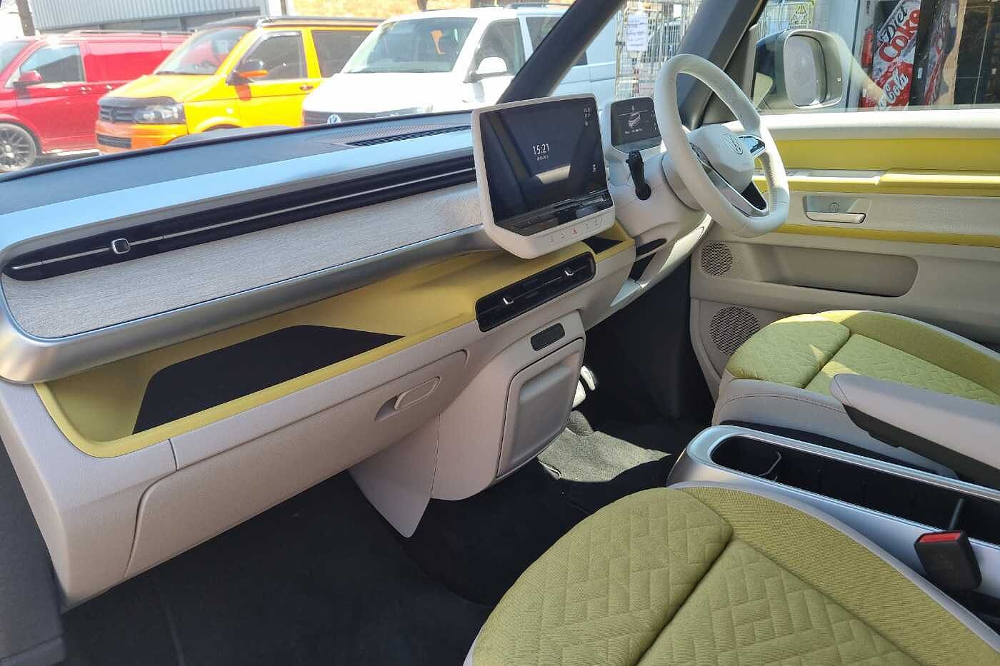 Volkswagen ID.Buzz 204ps First Edition Standard 77kWh Pro WHITE/LIME, LIME SEATS