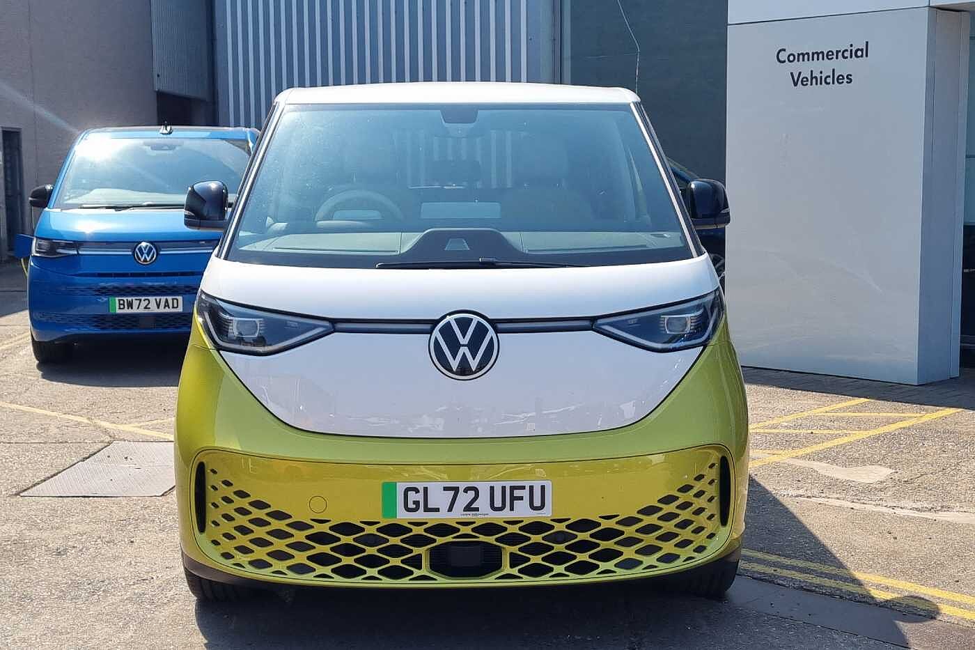 Volkswagen ID.Buzz 204ps First Edition Standard 77kWh Pro WHITE/LIME, LIME SEATS