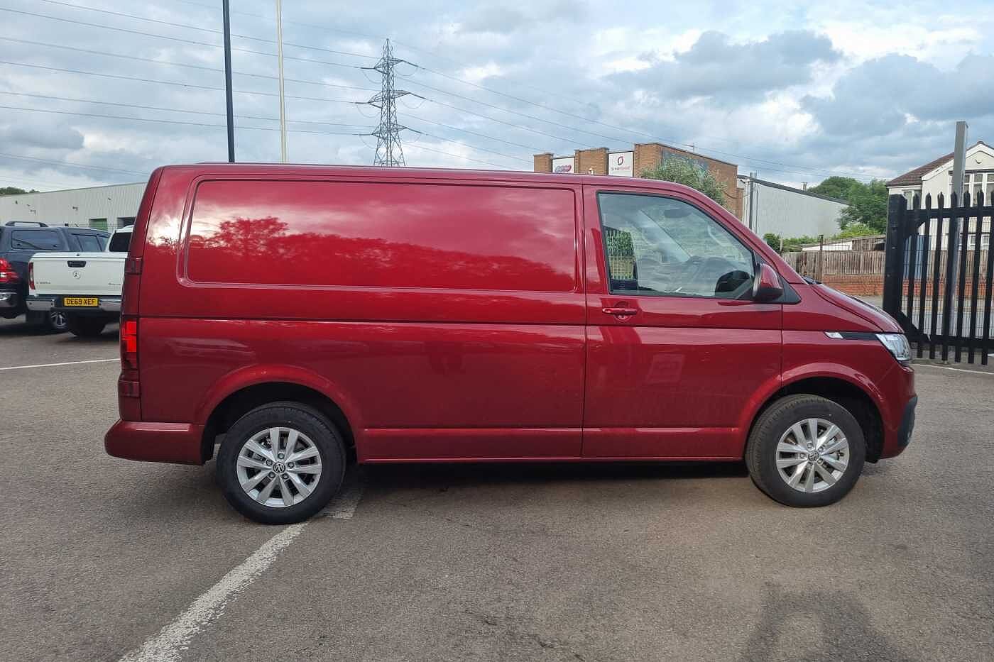 Volkswagen Transporter 2.0TDI (150PS)Eu6 T30 Highline SWB PV