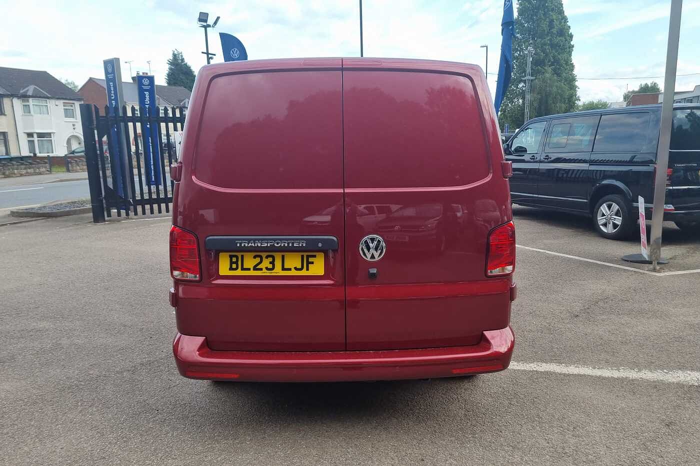 Volkswagen Transporter 2.0TDI (150PS)Eu6 T30 Highline SWB PV