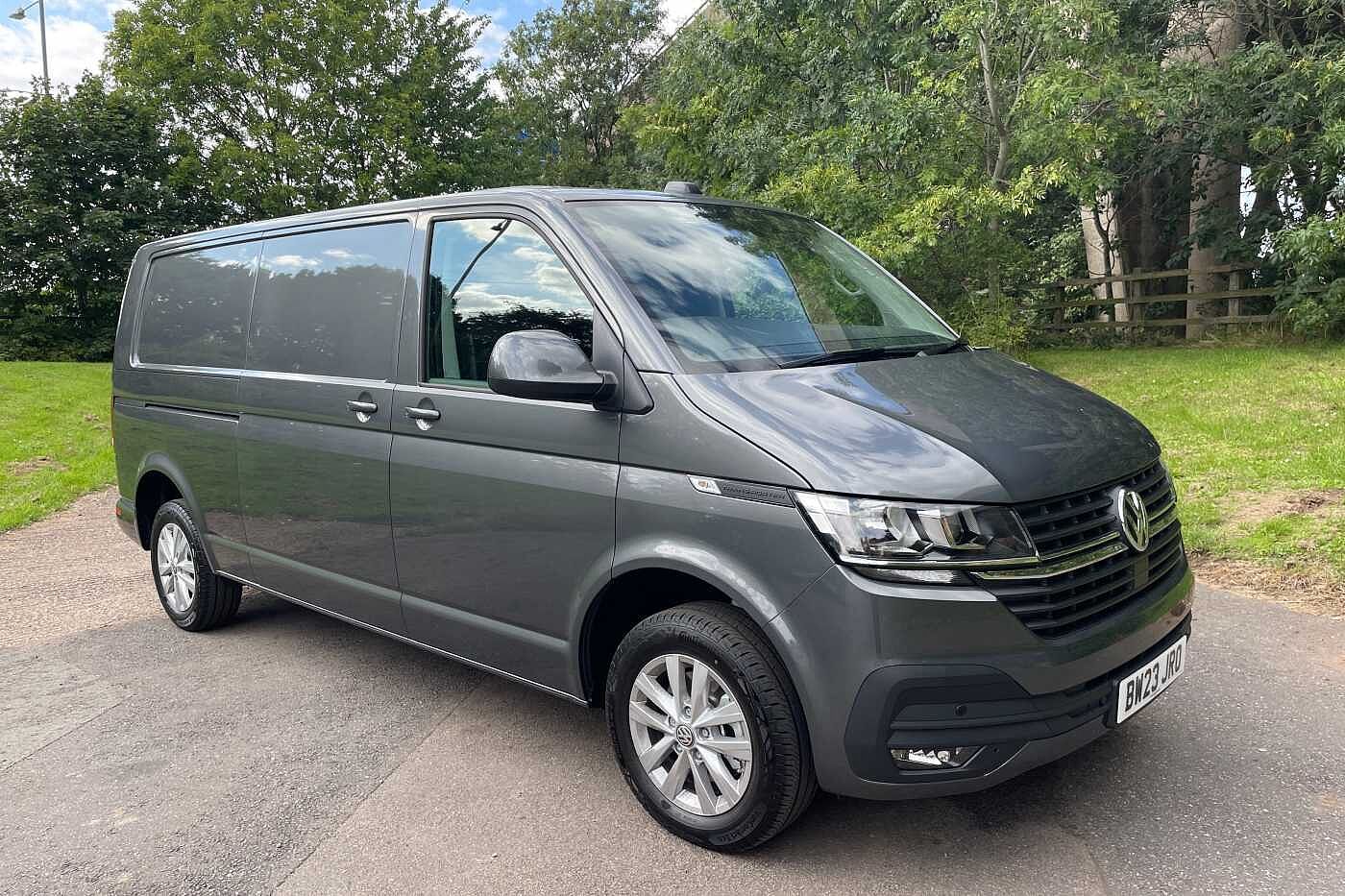 Volkswagen Transporter PV 2.0TDI (150PS)Eu6 T28 Highline SWB