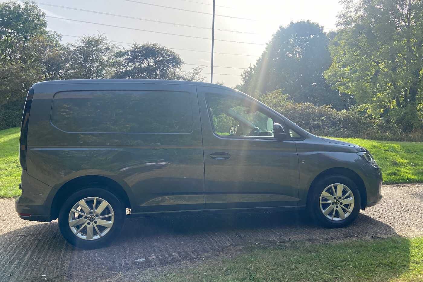 Volkswagen Caddy 2.0TDI (102PS)C20 Cargo Commerce Pro LOADS OF SPEC