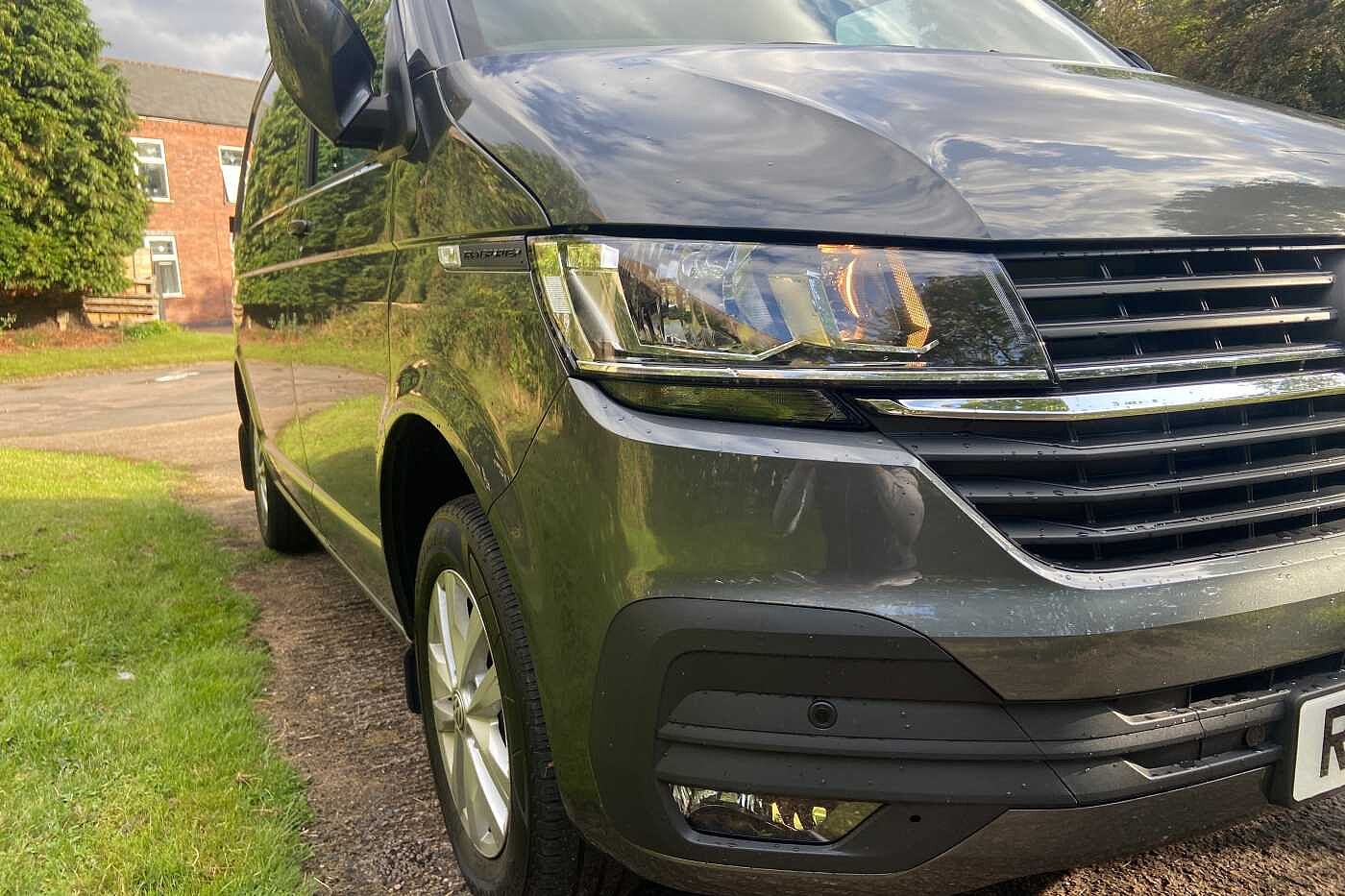 Volkswagen Transporter 2.0TDI (150PS)Eu6 T30 Highline SWB PV REAR CAMERA