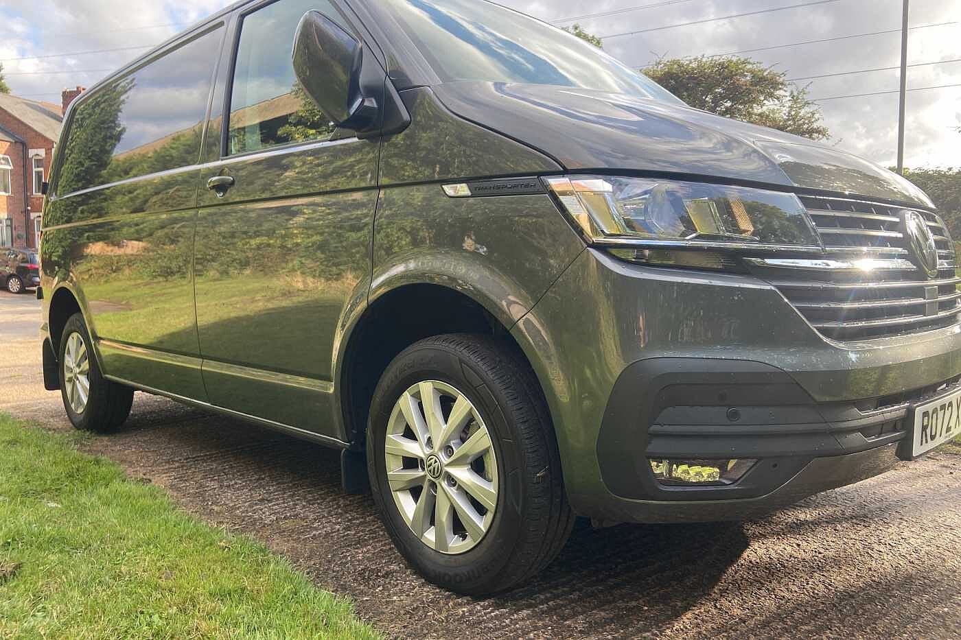 Volkswagen Transporter 2.0TDI (150PS)Eu6 T30 Highline SWB PV REAR CAMERA