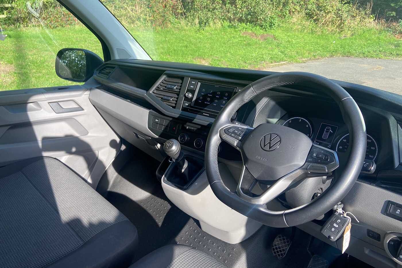 Volkswagen Transporter 2.0TDI 110ps T28 Startline BMT SWB PV **AIR CON**
