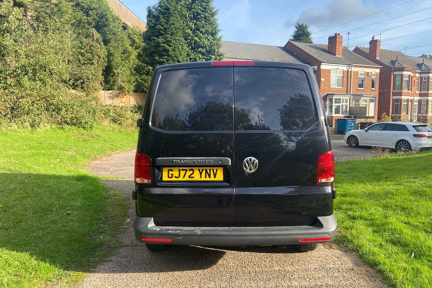 Volkswagen Transporter 2.0TDI 110ps T28 Startline BMT SWB PV **AIR CON**