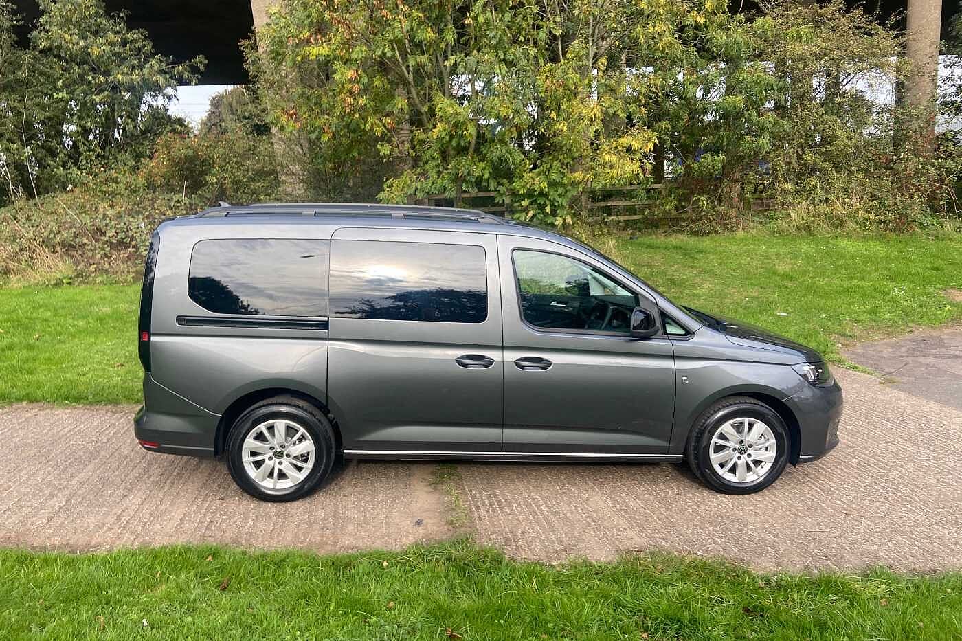 Volkswagen Caddy Maxi Estate 1.5 TSI Life 5dr DSG