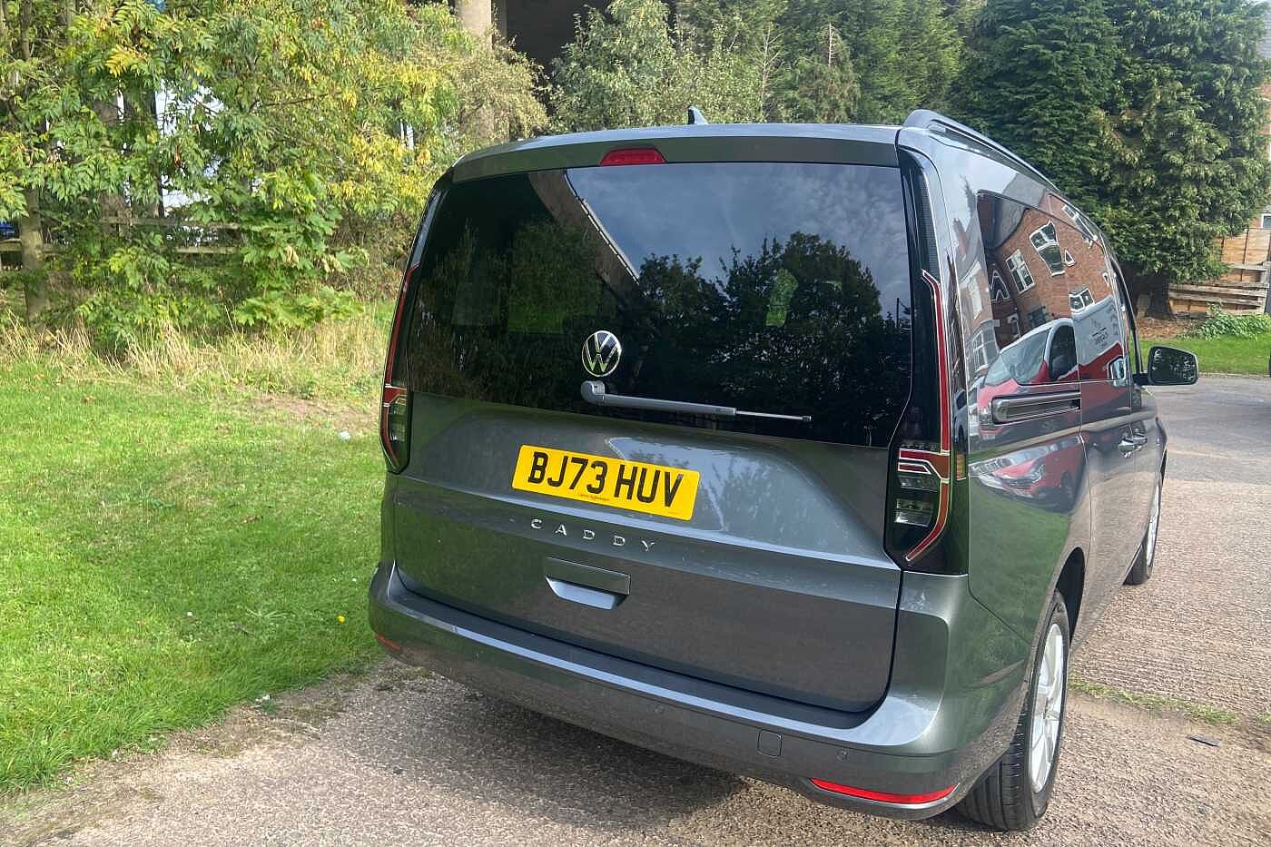 Volkswagen Caddy Maxi Estate 1.5 TSI Life 5dr DSG