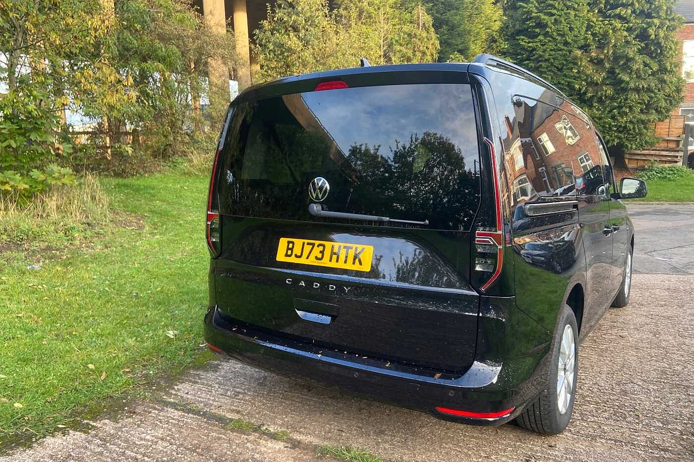 Volkswagen Caddy Maxi Estate 1.5 TSI Life 5dr DSG