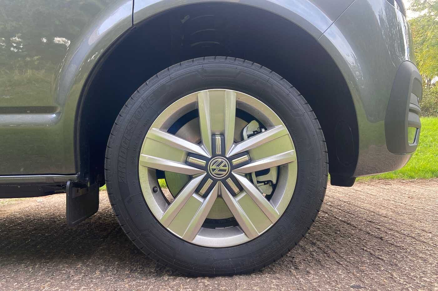 Volkswagen Transporter PV 2.0BiTDI 199ps T32 Highline SWB DSG