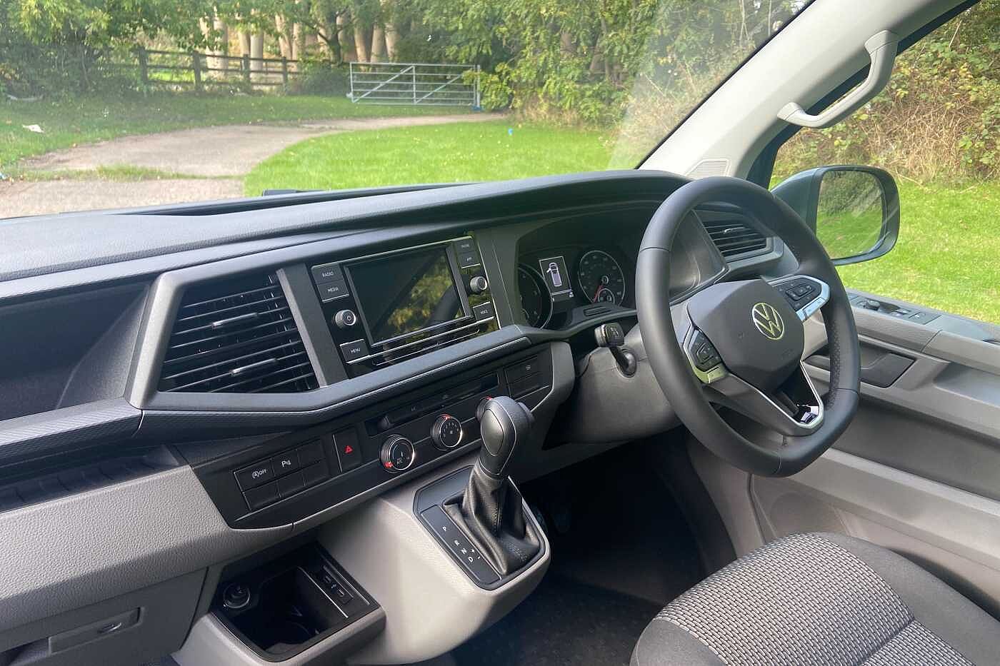 Volkswagen Transporter PV 2.0BiTDI 199ps T32 Highline SWB DSG