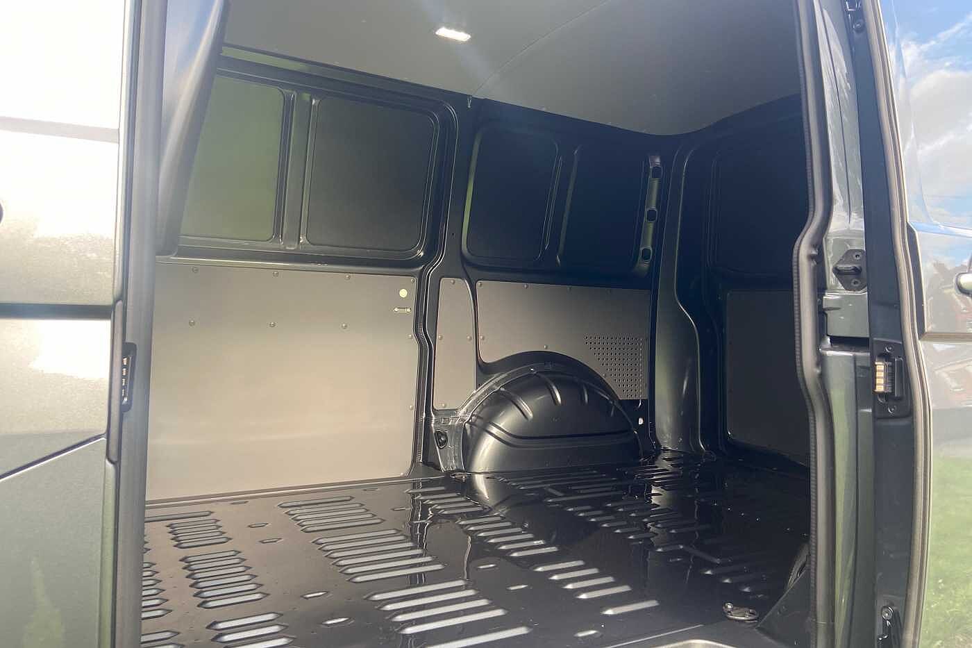 Volkswagen Transporter PV 2.0BiTDI 199ps T32 Highline SWB DSG