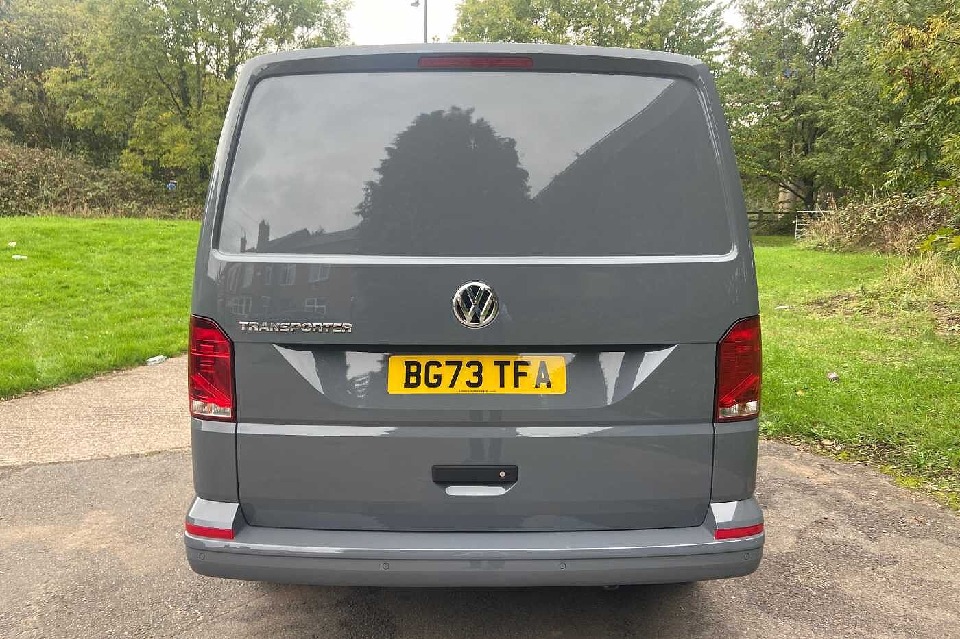 Volkswagen Transporter 2.0TDI 110ps T28 Highline BMT SWB PV