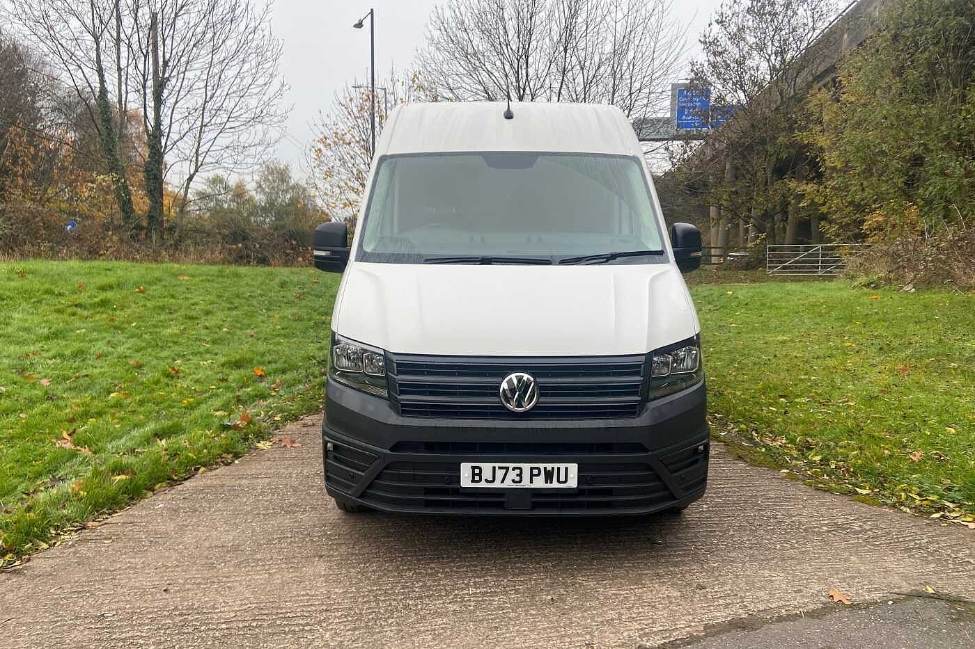 Volkswagen Crafter 2.0TDI (140PS) RWD CR35 LWB Trendline PV