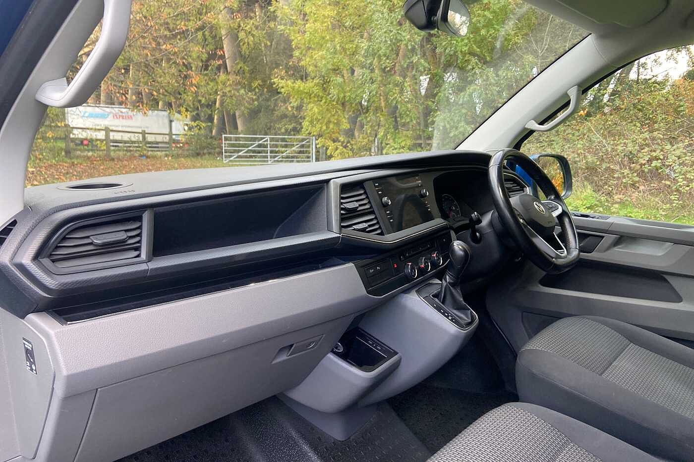 Volkswagen Transporter 2.0TDI 150ps T28 Highline BMT SWB PV D