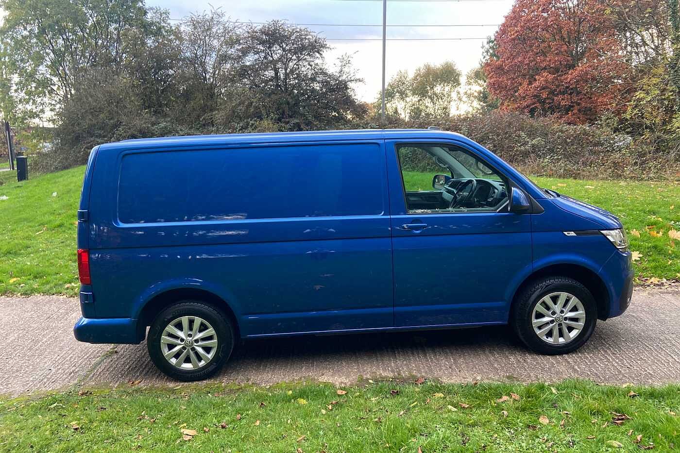 Volkswagen Transporter 2.0TDI 150ps T28 Highline BMT SWB PV D