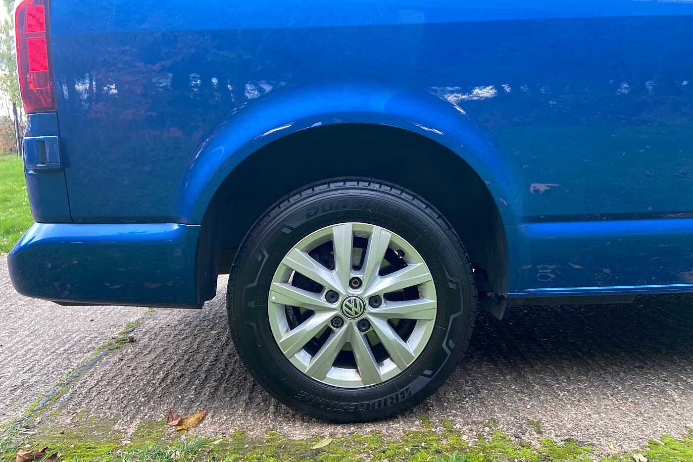 Volkswagen Transporter 2.0TDI 150ps T28 Highline BMT SWB PV D