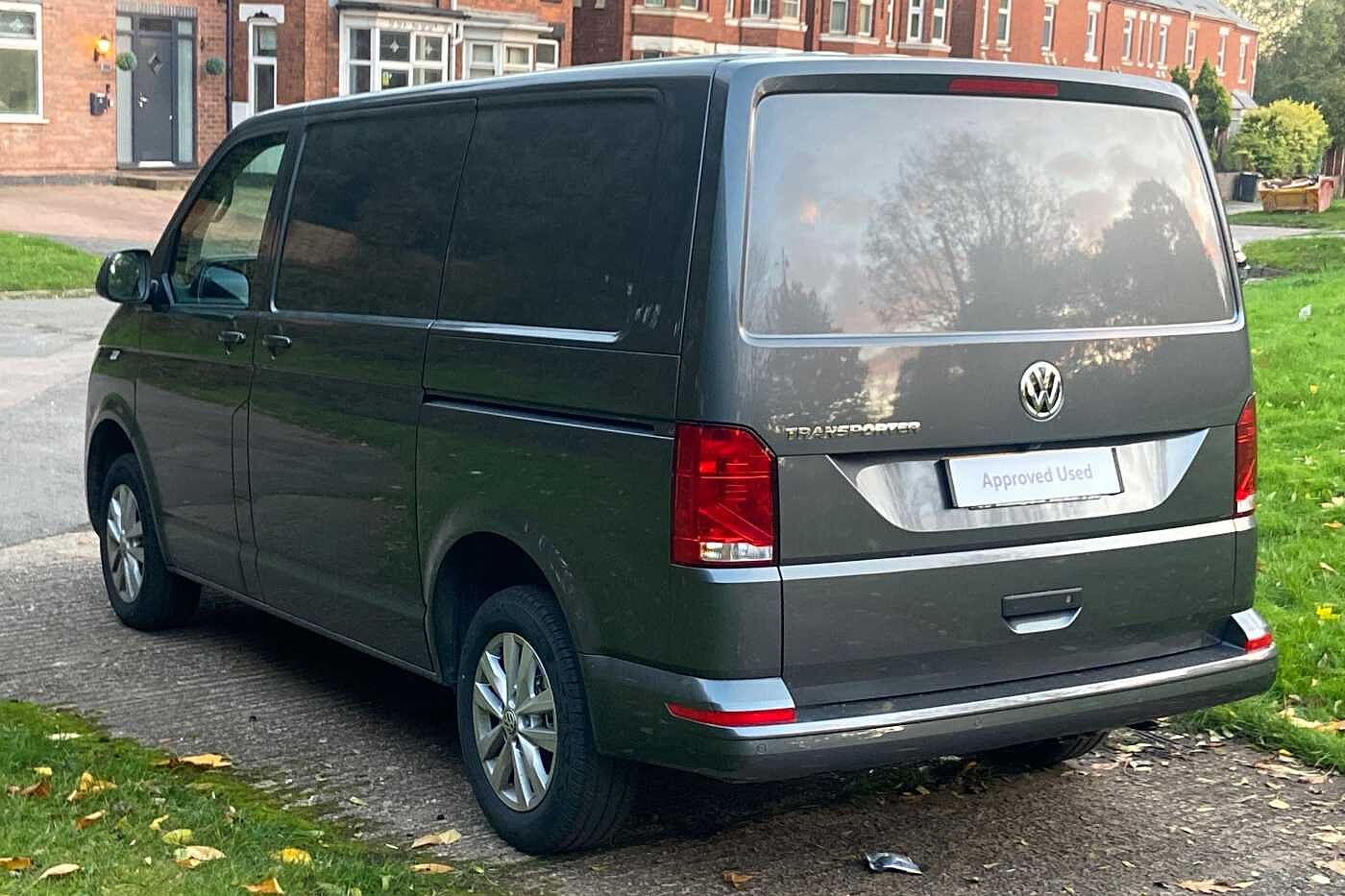 Volkswagen Transporter 2.0TDI (150PS)Eu6 T30 Highline SWB PV