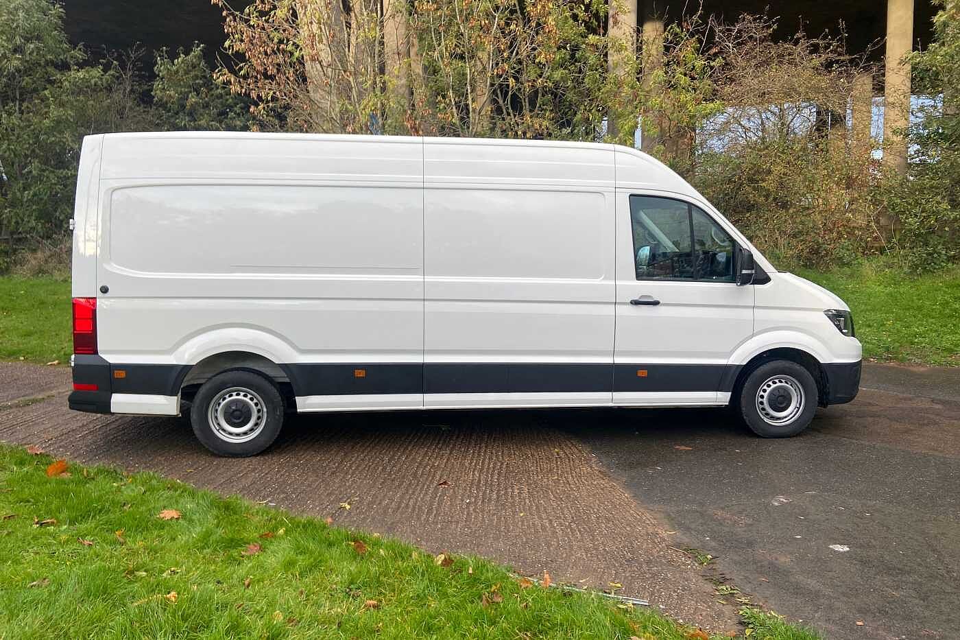 Volkswagen Crafter 2.0TDI 140PS Eu6dT-E CR35 LWB Trendline AIR CON