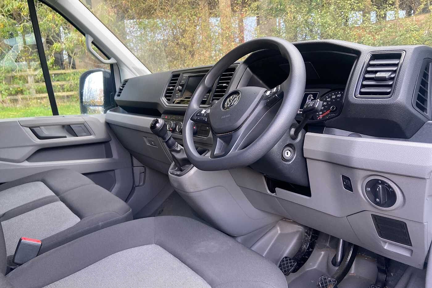 Volkswagen Crafter 2.0TDI 140PS Eu6dT-E CR35 LWB Trendline AIR CON