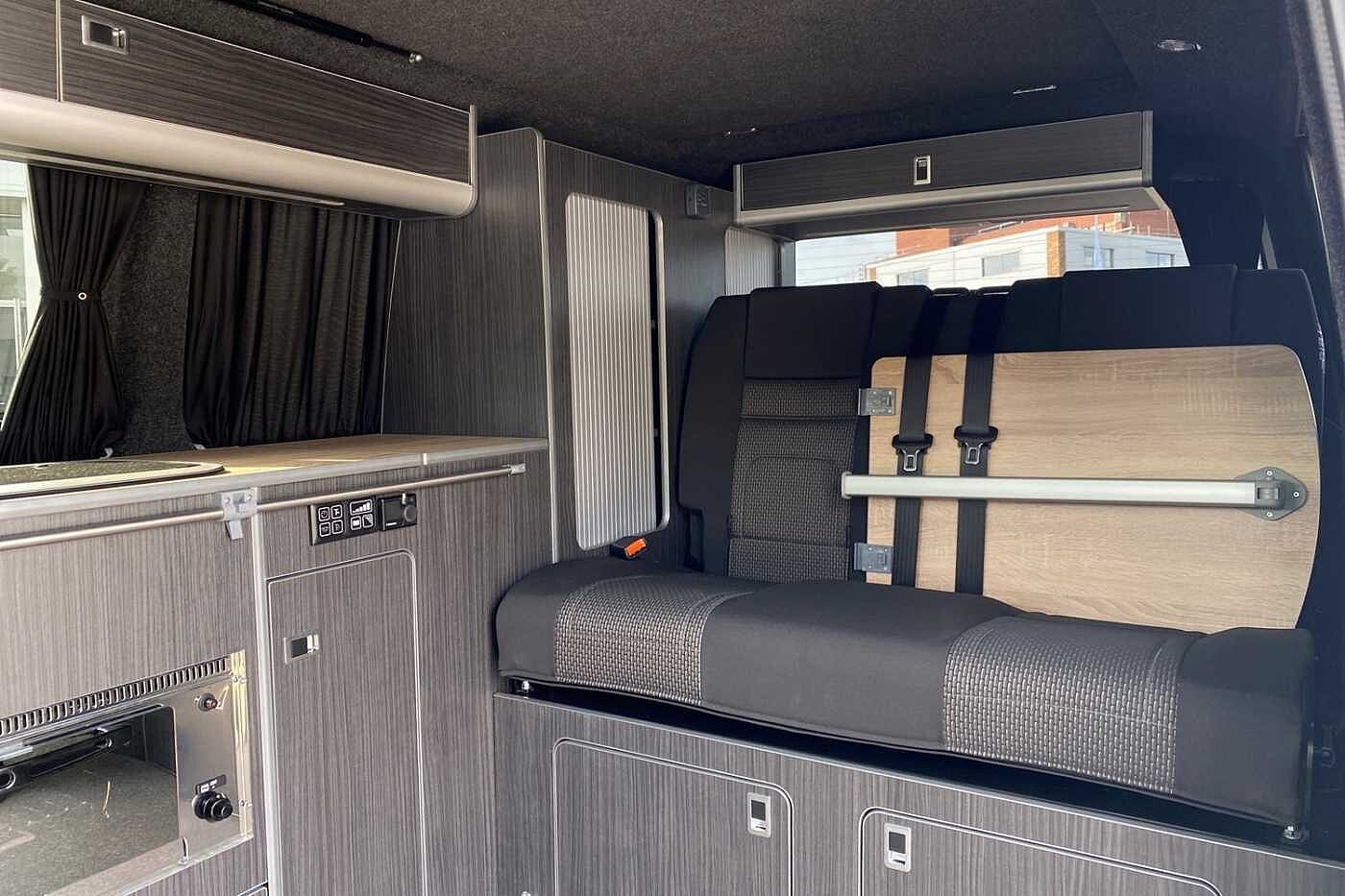 Volkswagen Transporter T32 Lwb Diesel Camper 2.0 TDI 150 Highline Urban Van DSG Camper