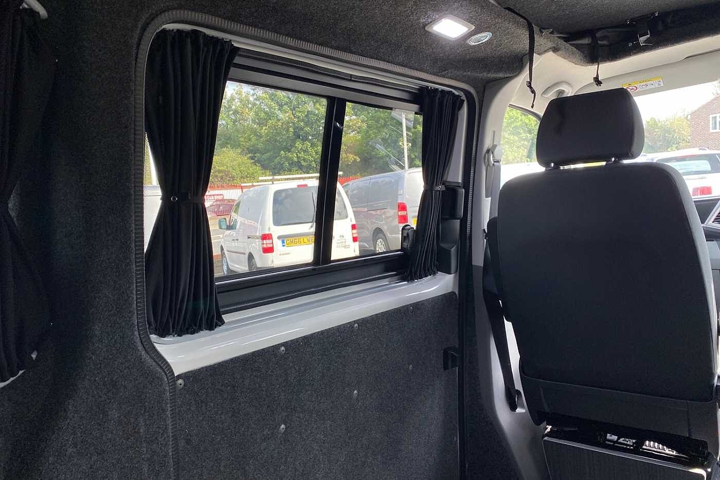 Volkswagen Transporter T32 Lwb Diesel Camper 2.0 TDI 150 Highline Urban Van DSG Camper