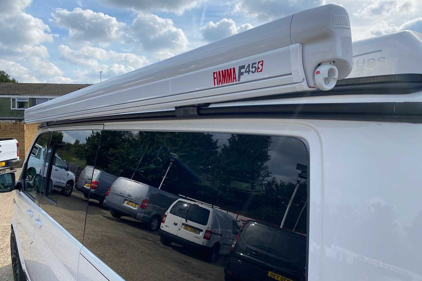 Volkswagen Transporter T32 Lwb Diesel Camper 2.0 TDI 150 Highline Urban Van DSG Camper