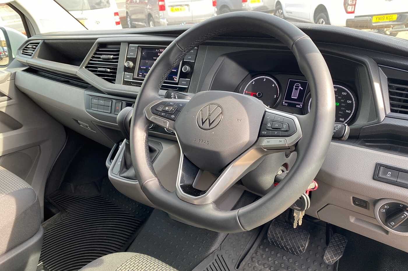 Volkswagen Transporter T32 Lwb Diesel Camper 2.0 TDI 150 Highline Urban Van DSG Camper