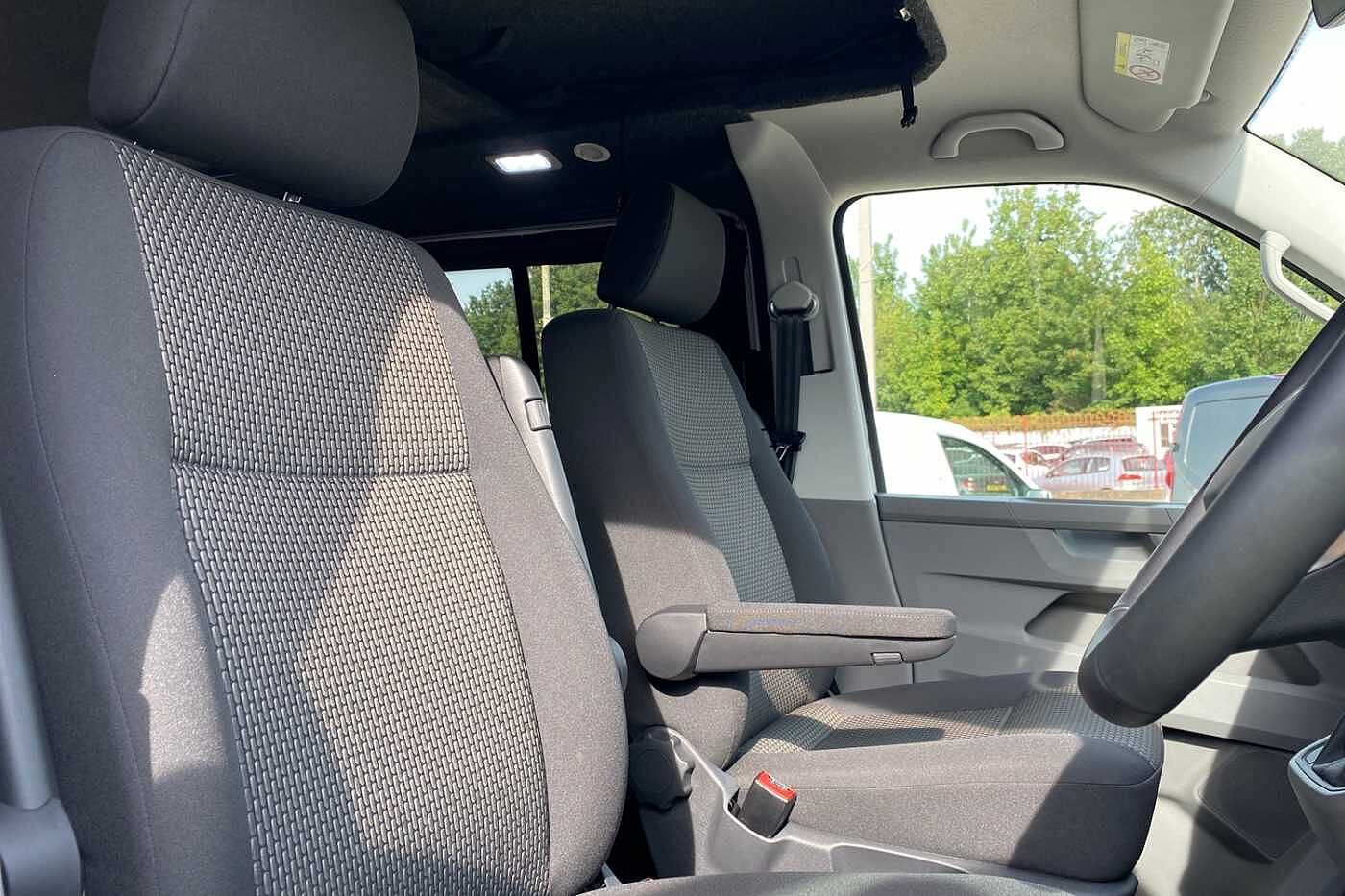 Volkswagen Transporter T32 Lwb Diesel Camper 2.0 TDI 150 Highline Urban Van DSG Camper