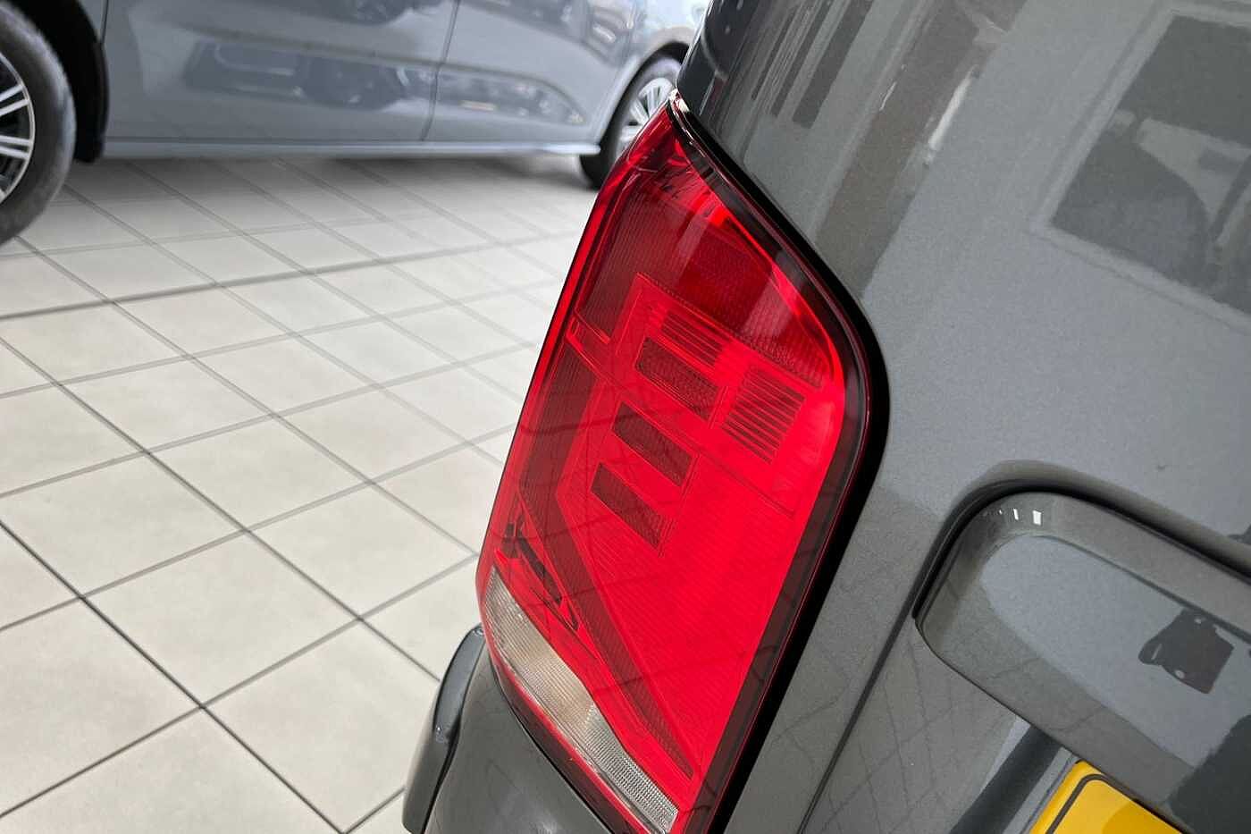Volkswagen Transporter T30 Swb Diesel 2.0 TDI 150 Highline/Urban Van Panel Van