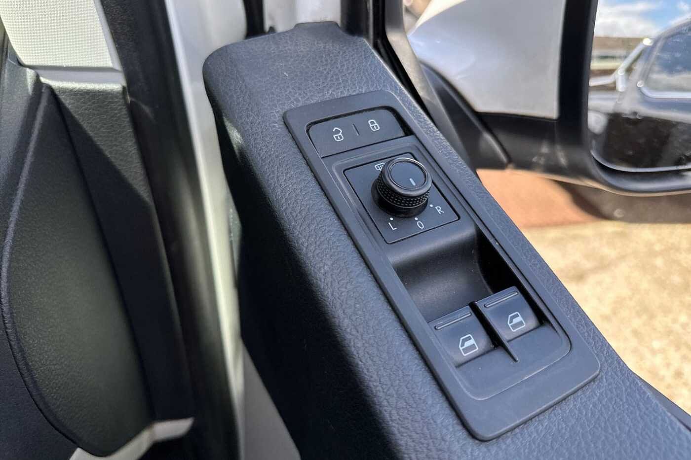 Volkswagen Transporter PV 2.0TDI 150PSEu6 T32 Highline SWB 4Motion Panel Van