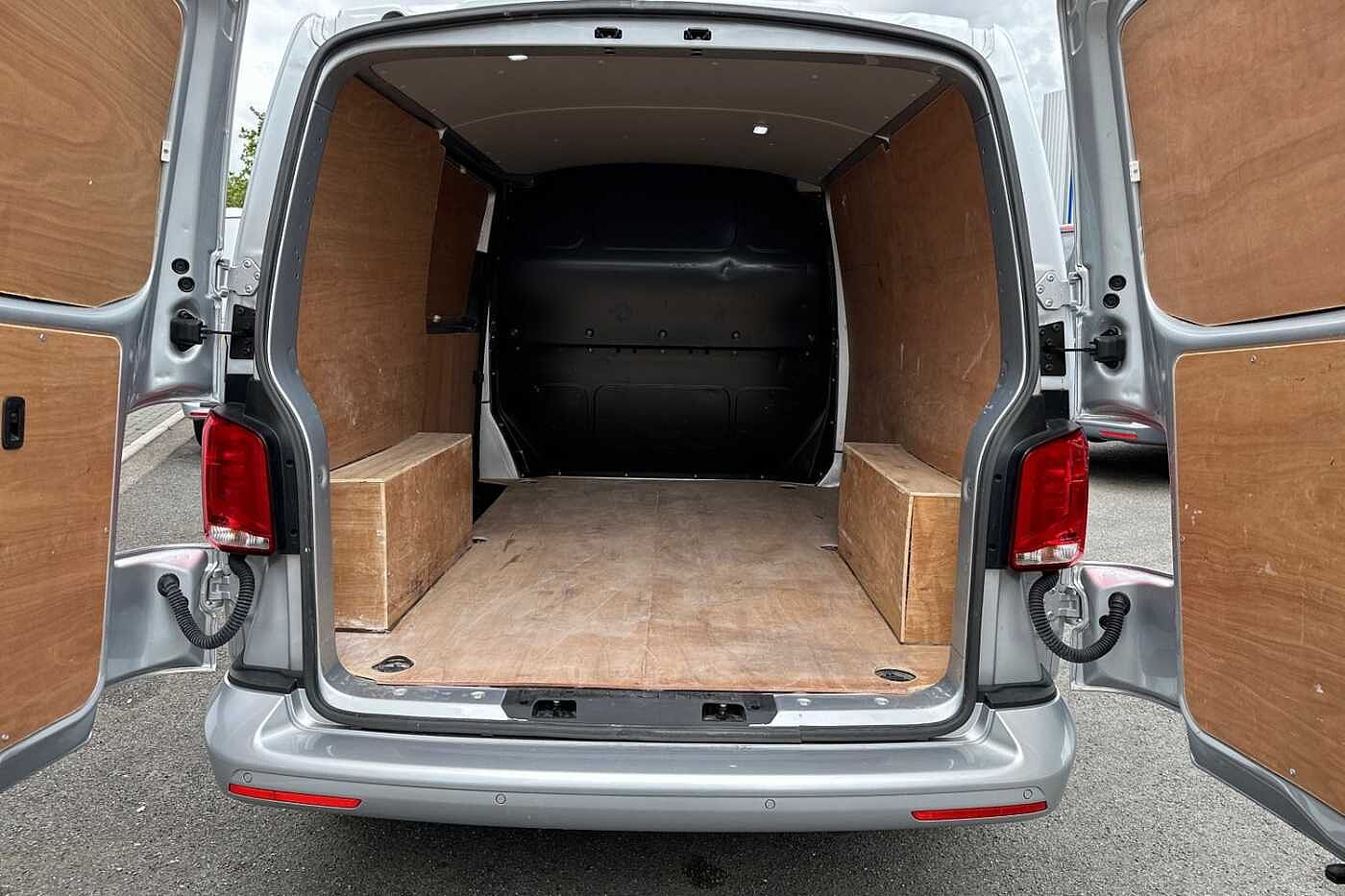 Volkswagen Transporter 2.0TDI 150ps T28 Highline BMT SWB Panel van