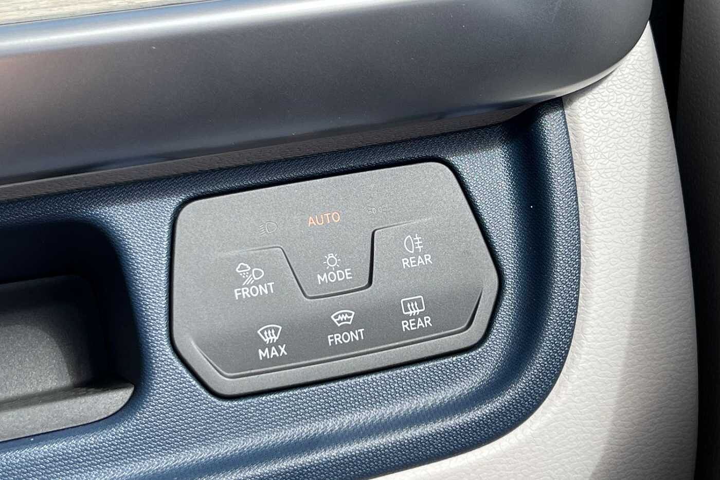 Volkswagen ID.Buzz ID. Buzz E (204ps) Style Standard (77kWh) Pro Auto