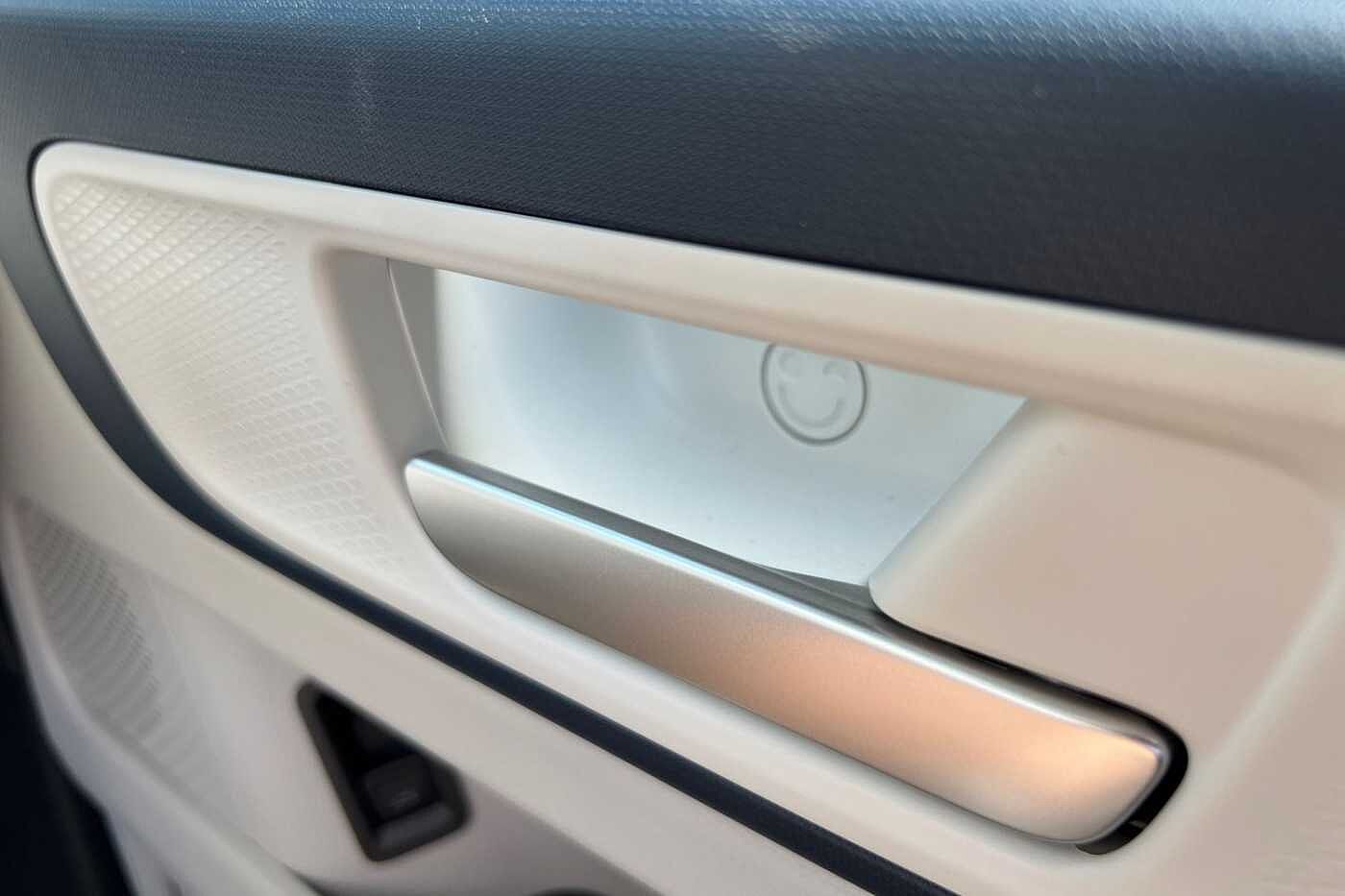 Volkswagen ID.Buzz ID. Buzz E (204ps) Style Standard (77kWh) Pro Auto