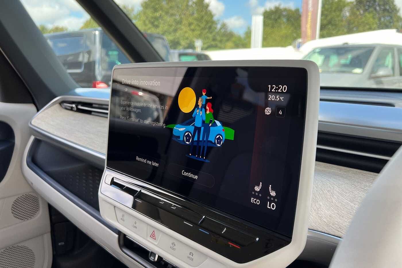 Volkswagen ID.Buzz ID. Buzz E (204ps) Style Standard (77kWh) Pro Auto