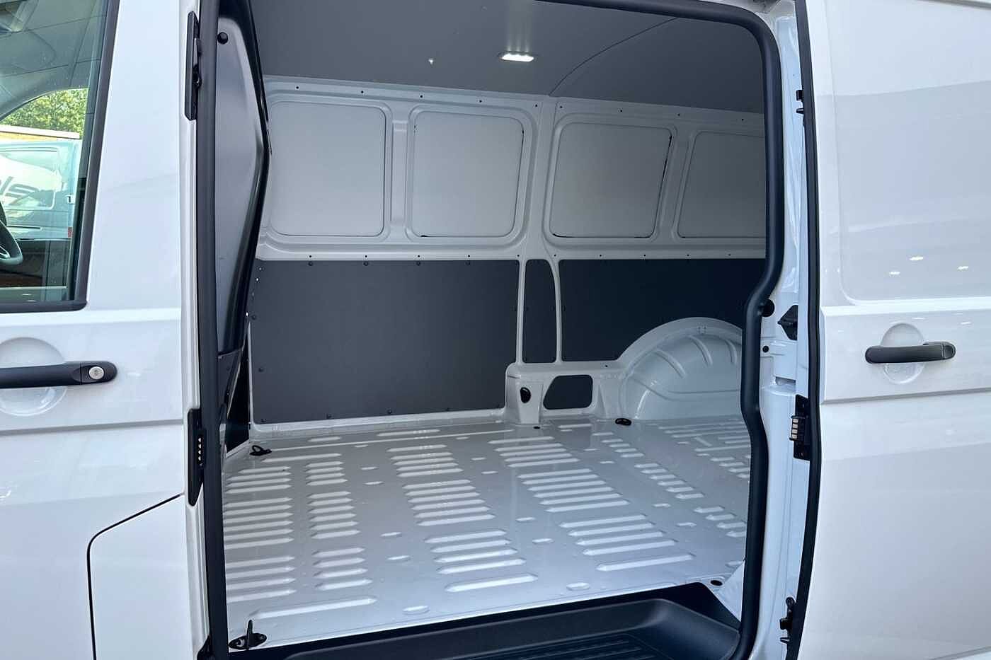 Volkswagen Transporter PV 2.0TDI 150ps T30 Startline BMT LWB Panel Van