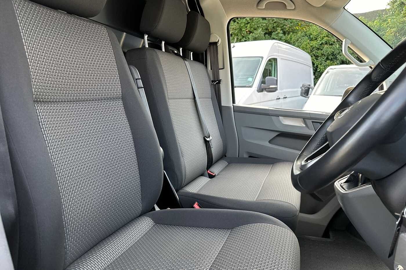 Volkswagen Transporter 2.0 TDI(150ps)(Eu6d)T32 HL BMT LWB DSG Panel Van