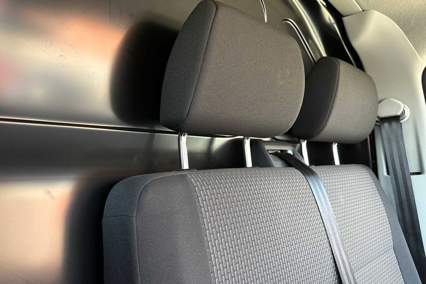 Volkswagen Transporter 2.0 TDI(150ps)(Eu6d)T32 HL BMT LWB DSG Panel Van
