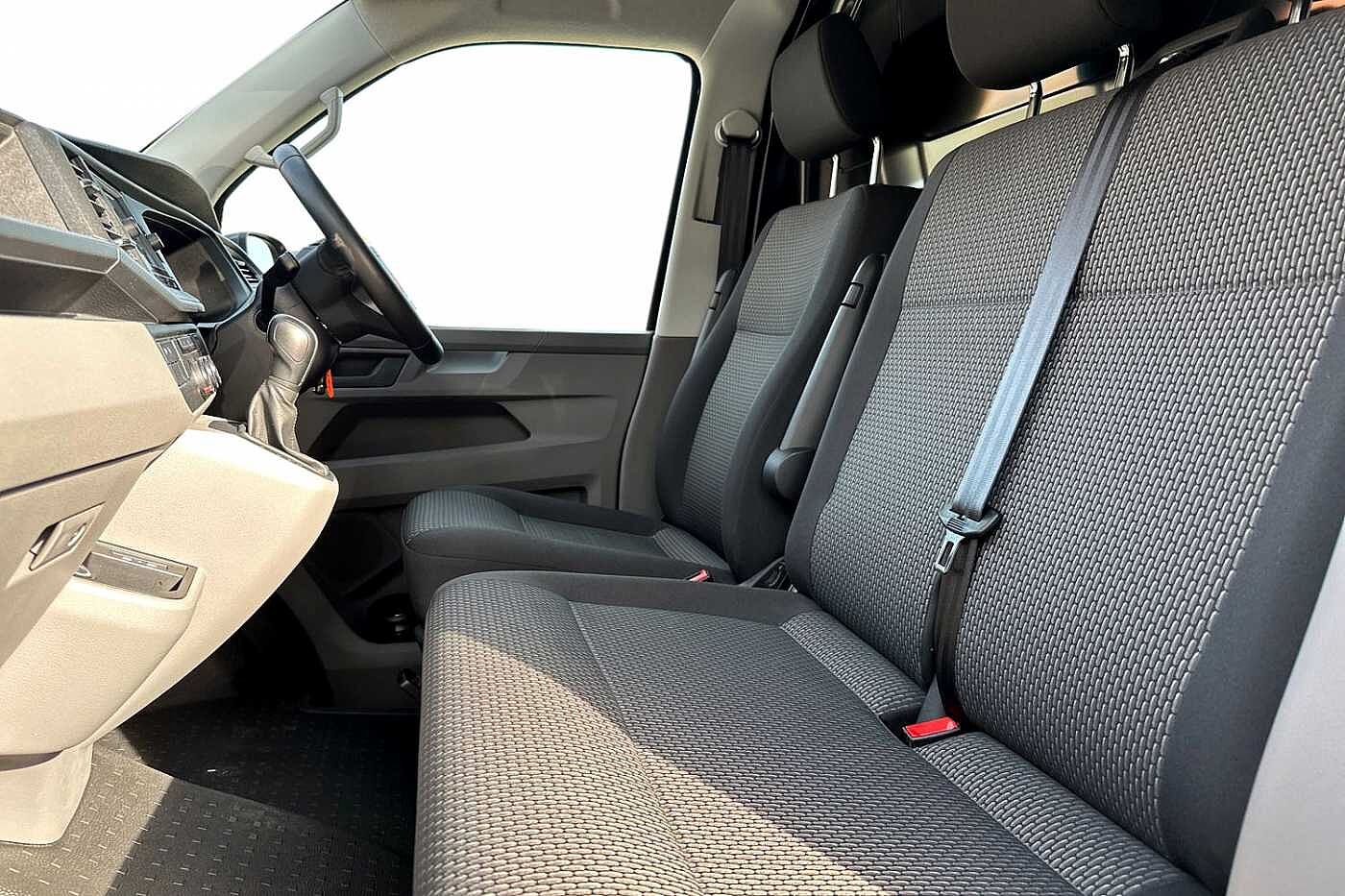 Volkswagen Transporter 2.0 TDI(150ps)(Eu6d)T32 HL BMT LWB DSG Panel Van