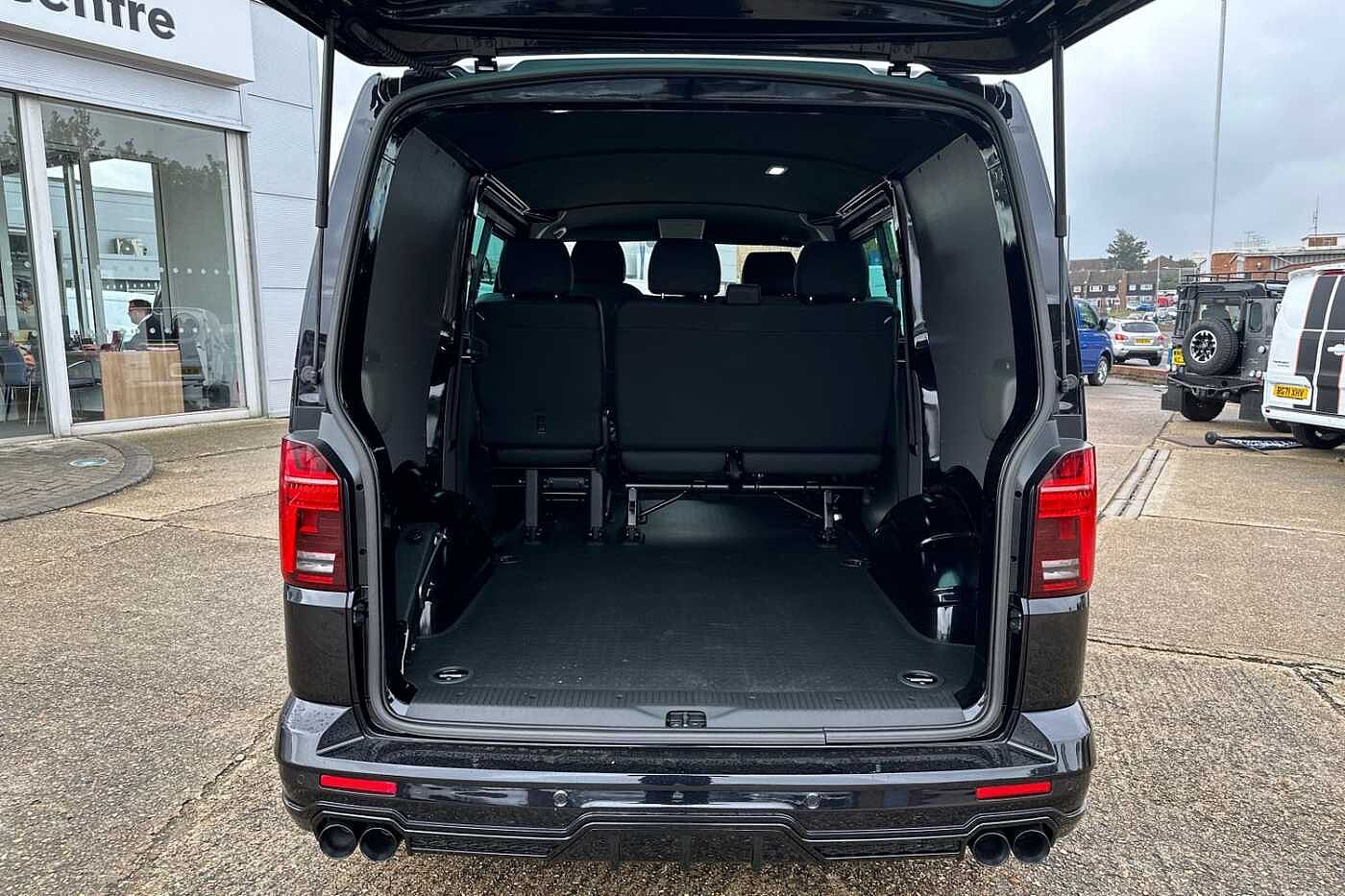 Volkswagen Transporter 2.0TDI 150ps T32 Highline BMT LWB PV D