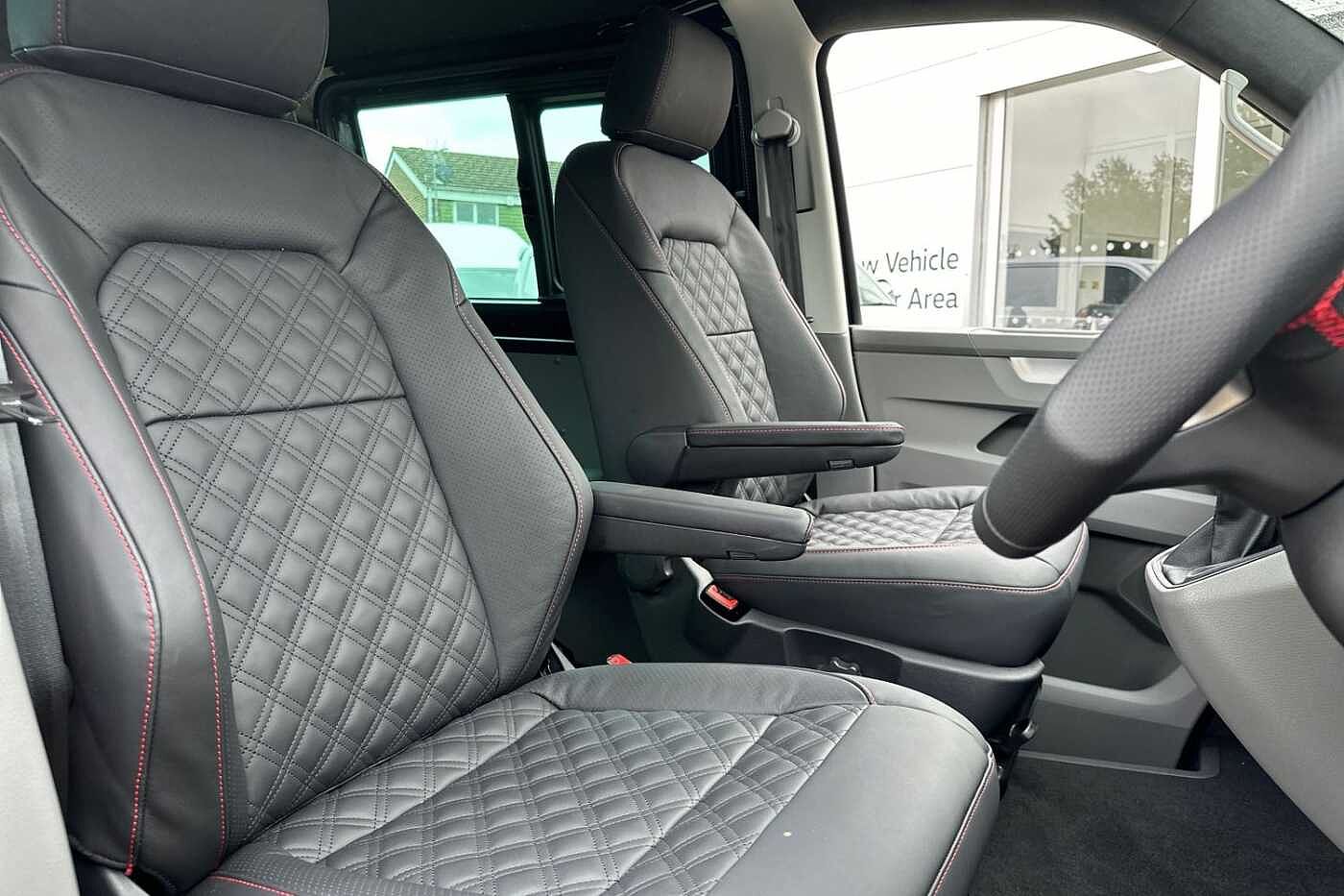 Volkswagen Transporter 2.0TDI 150ps T32 Highline BMT LWB PV D