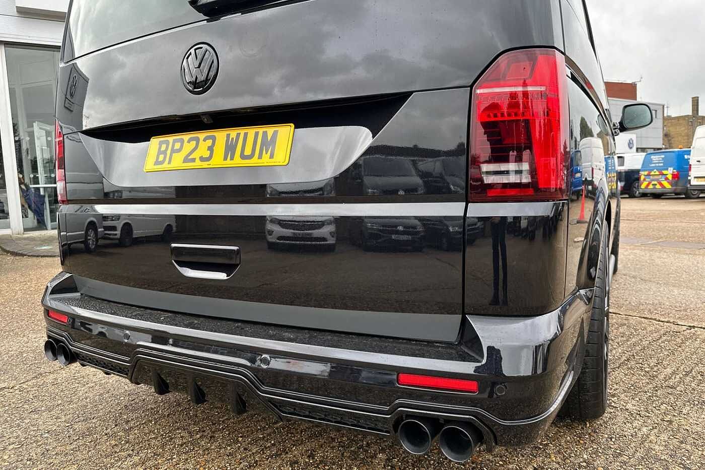 Volkswagen Transporter 2.0TDI 150ps T32 Highline BMT LWB PV D